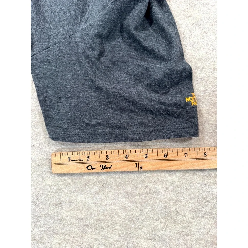 The North Face T Shirt Mens 2XL Charcoal Gray Yosemite National Park Classic Fit